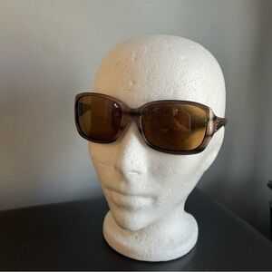 Oakley Discreet Marbled Frame Rounded Square Frame Polarized Sunglasses